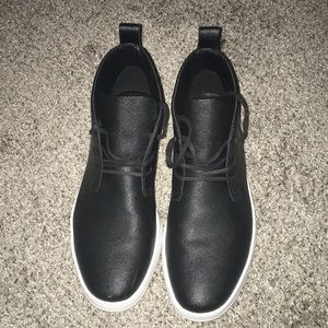 Calvin Klein 7.5 Chukka Shoes